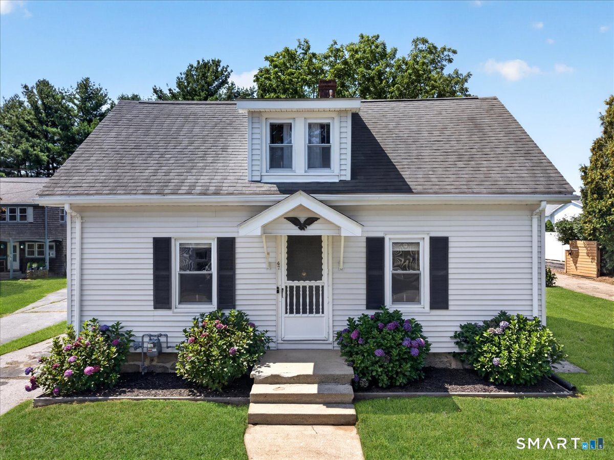 47 Myrock Avenue Waterford CT 06385