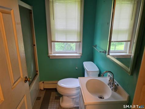 20 Courtland Drive Shelton CT 06484