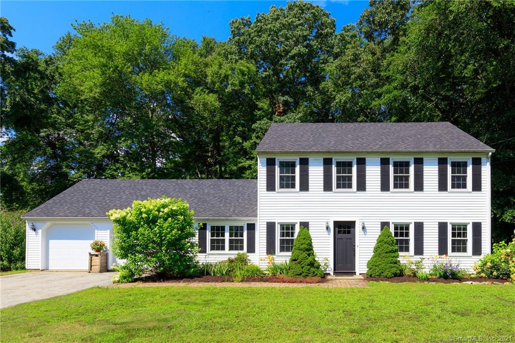 71 Clear View Drive Brooklyn CT 06234