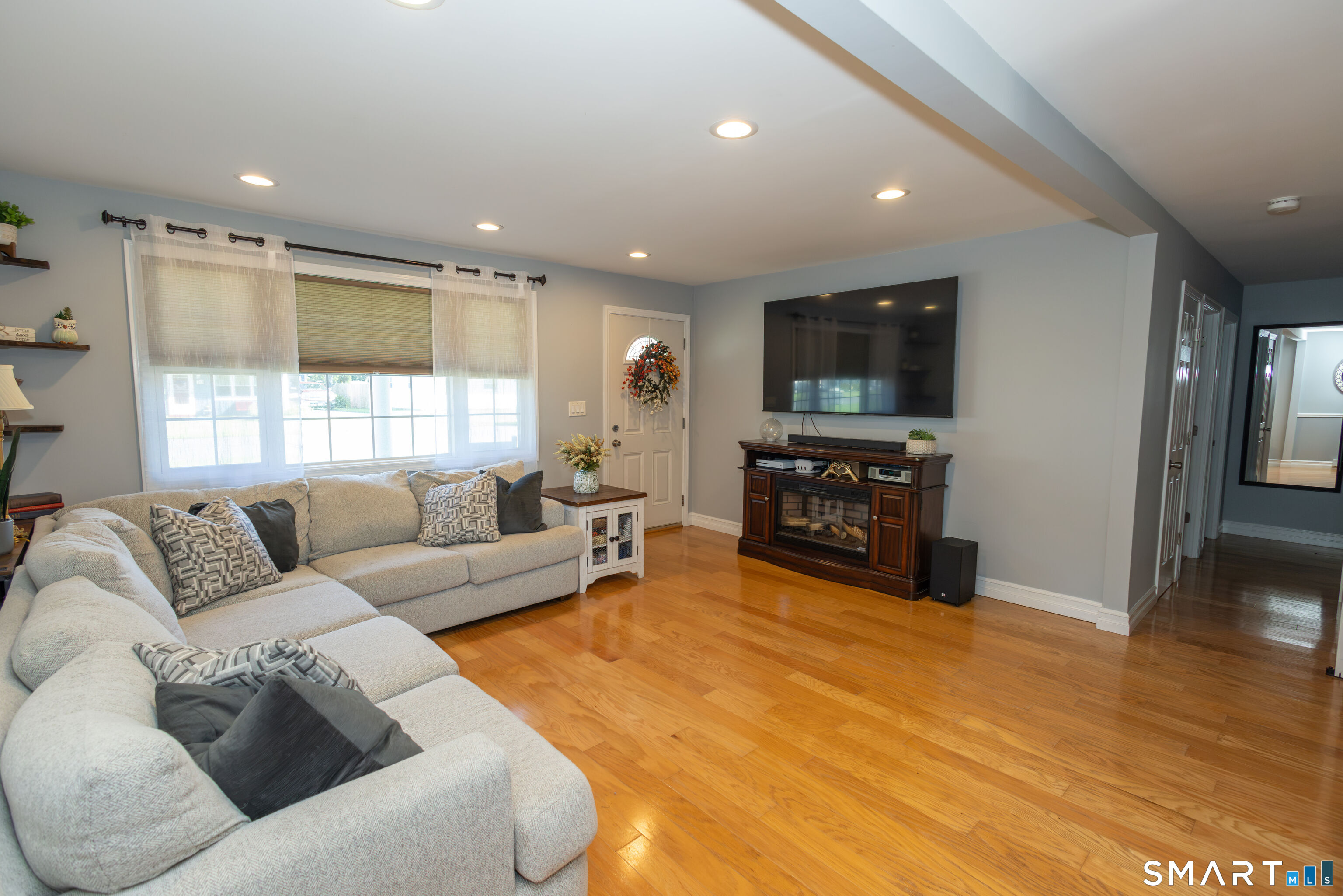 19 Hardwood Road Plainville CT 06062
