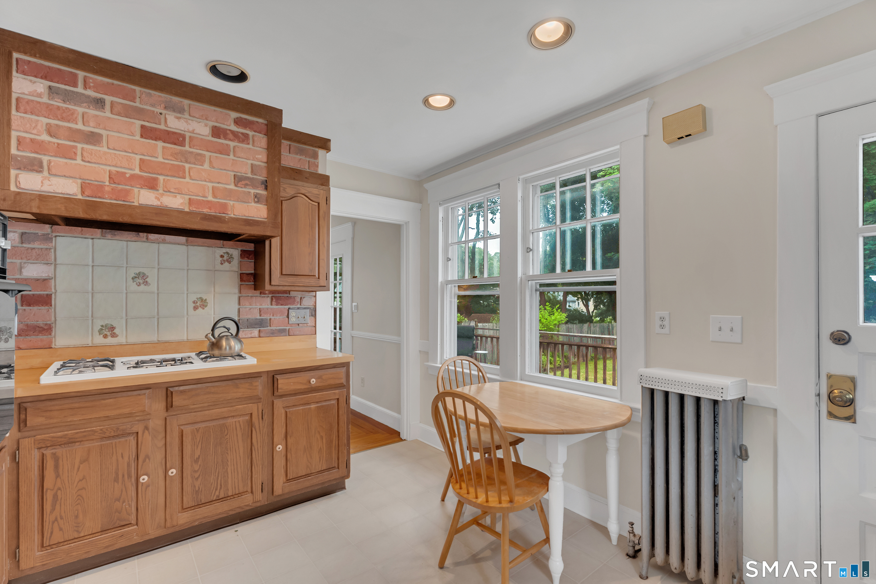 80 Russell Street Hamden CT 06517
