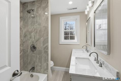 395 Cross Hill Road Monroe CT 06468