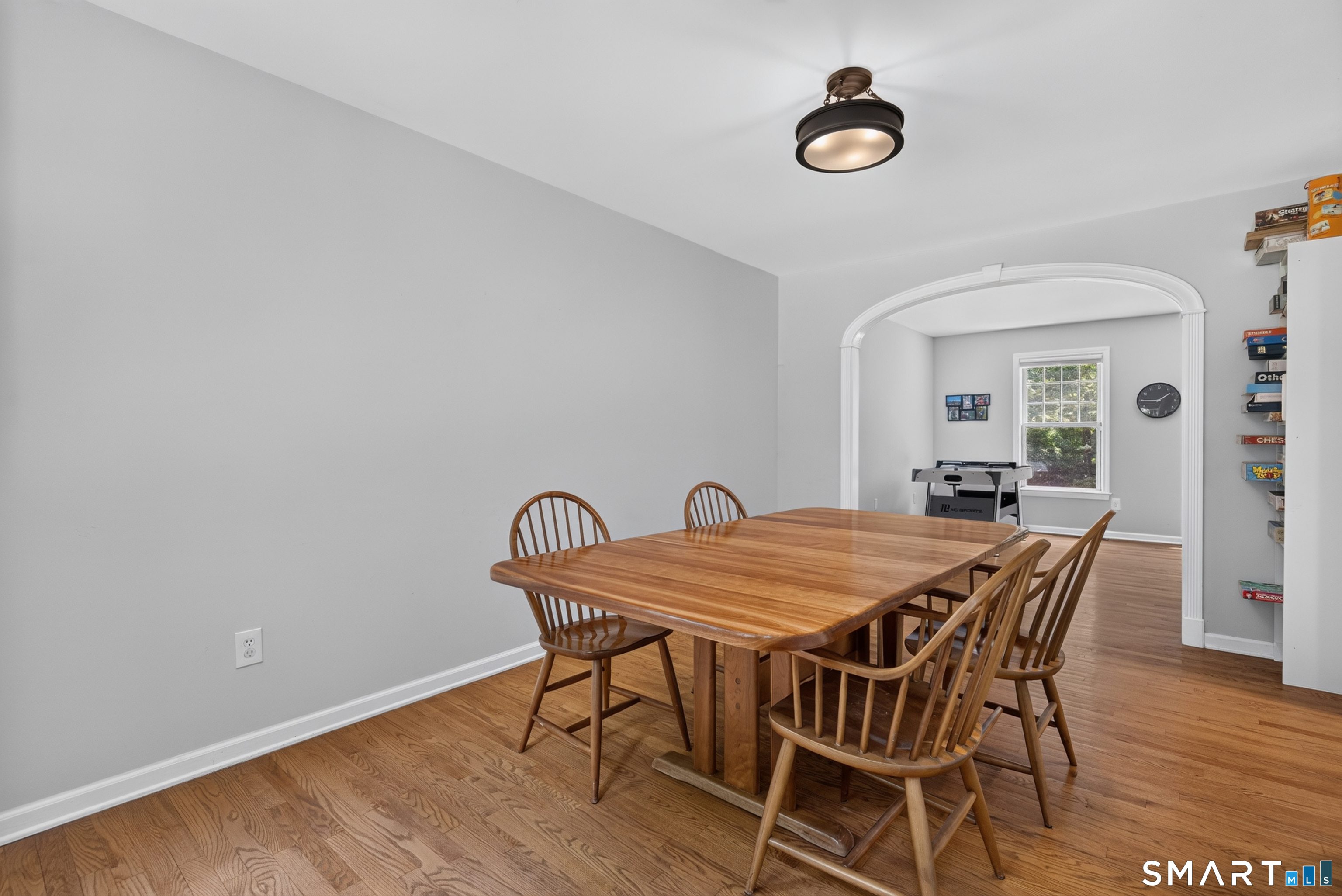 8 Antoinette Lane Guilford CT 06437