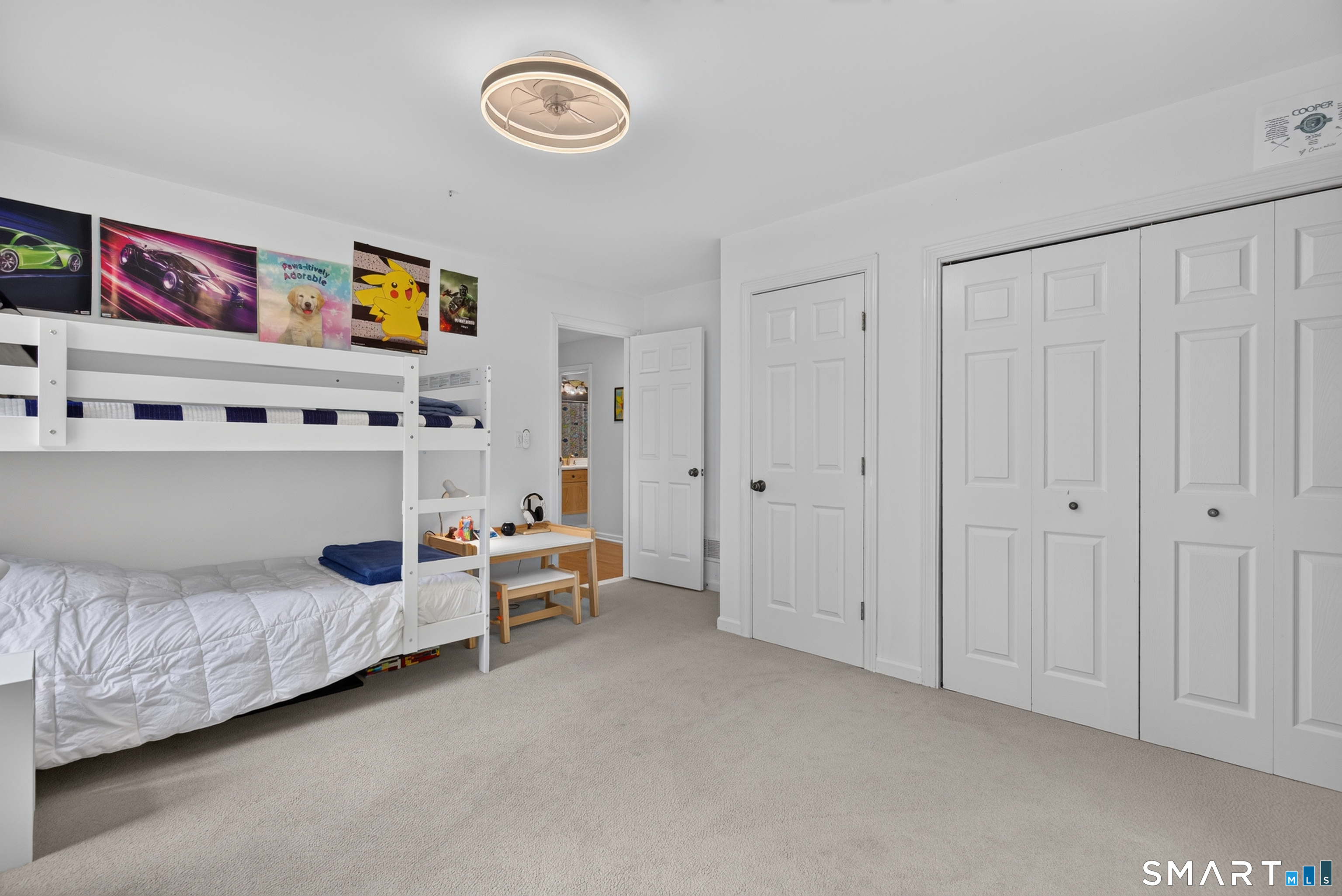 8 Antoinette Lane Guilford CT 06437