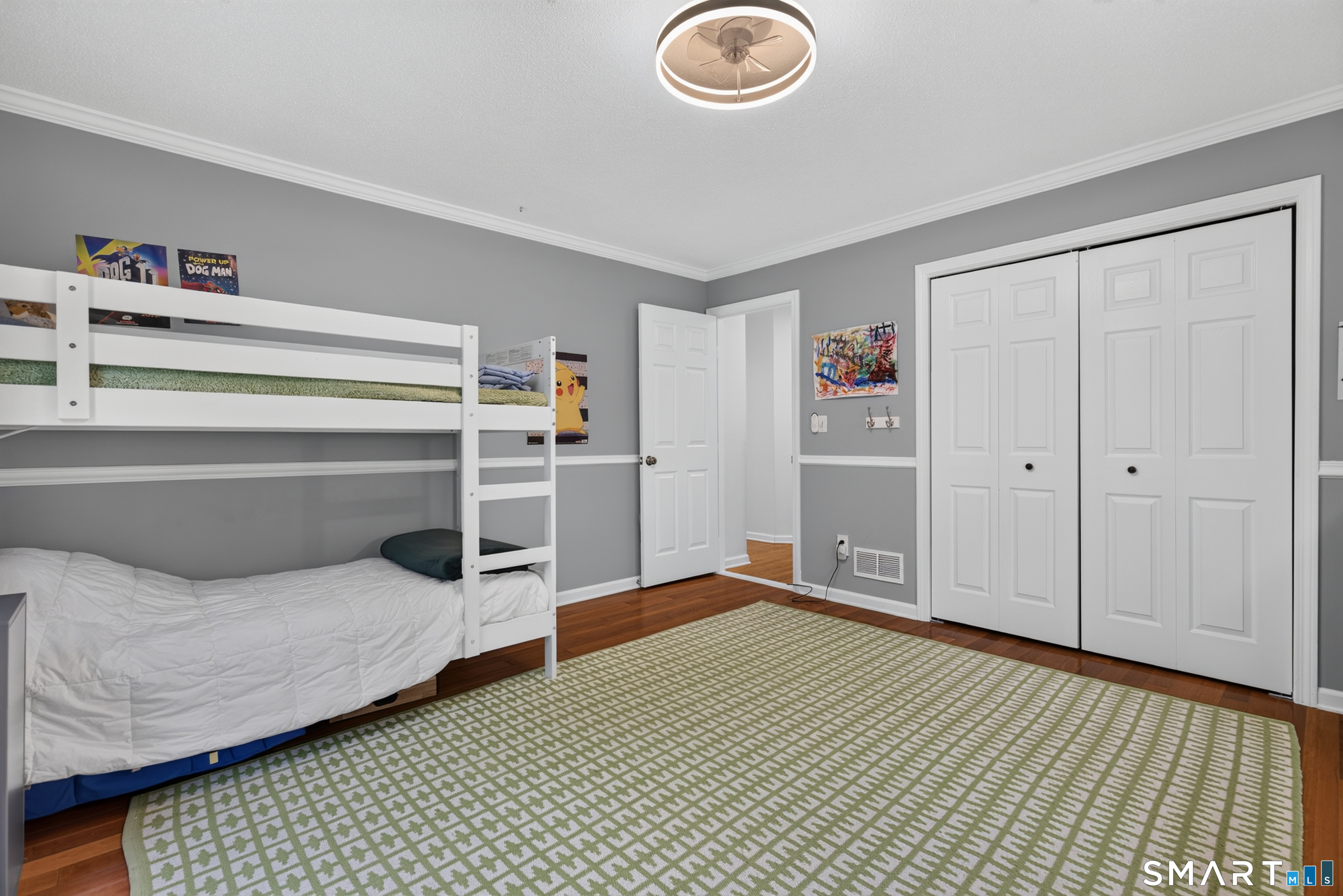 8 Antoinette Lane Guilford CT 06437