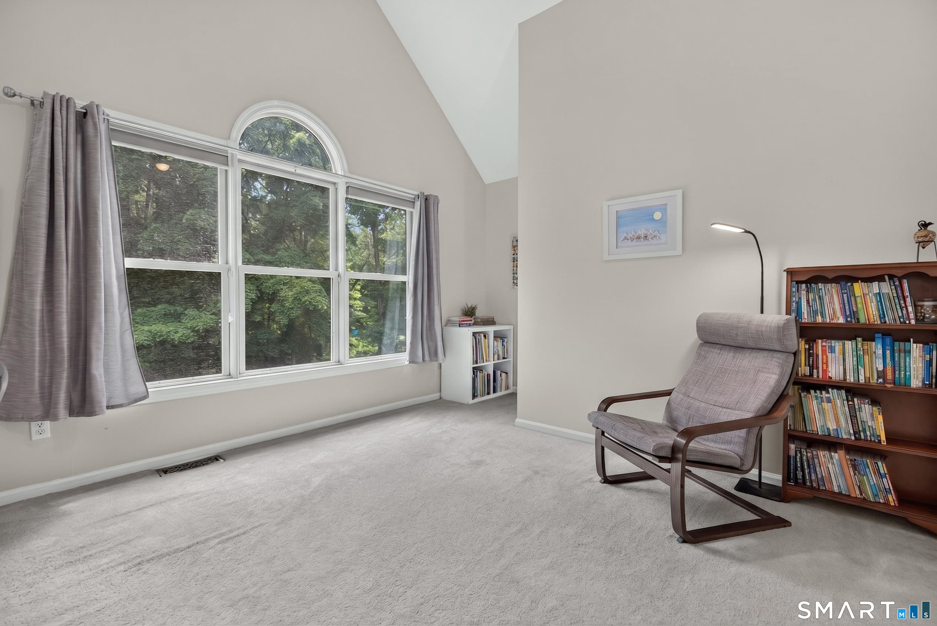 8 Antoinette Lane Guilford CT 06437