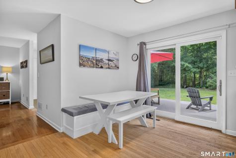 8 Antoinette Lane Guilford CT 06437