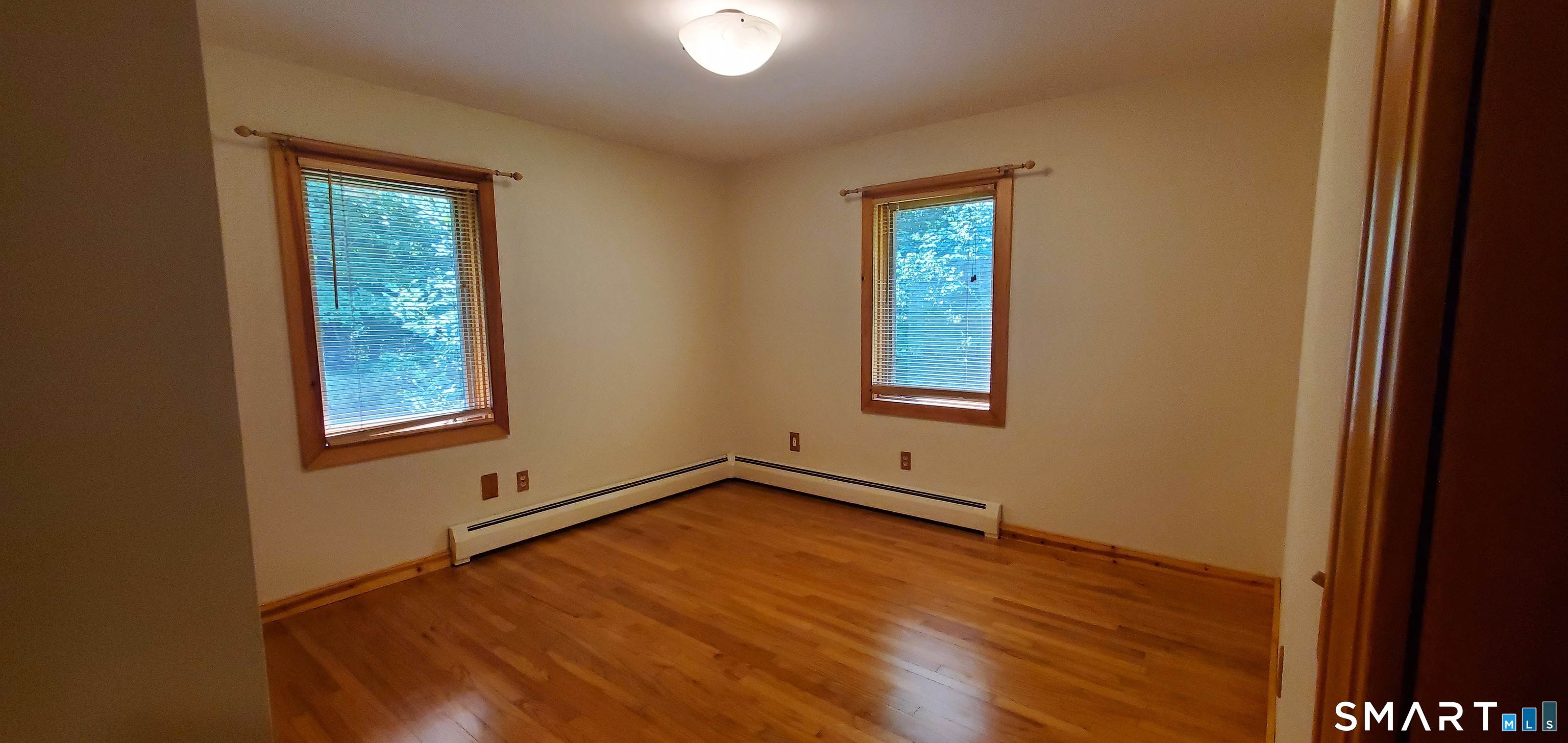 371 Fairwood Road Bethany CT 06524