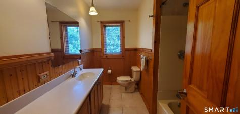 371 Fairwood Road Bethany CT 06524