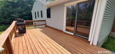 371 Fairwood Road Bethany CT 06524