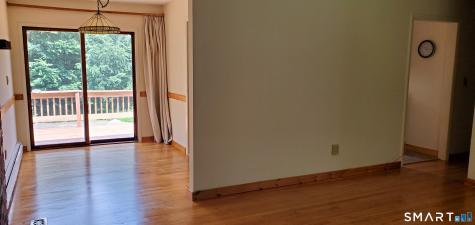 371 Fairwood Road Bethany CT 06524
