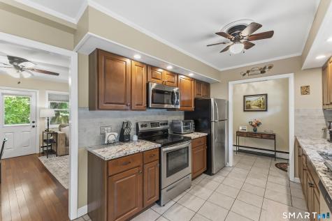 17 Quell Court Cheshire CT 06410