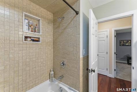 17 Quell Court Cheshire CT 06410