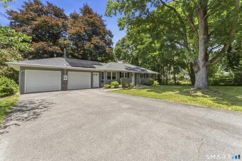 17 Quell Court Cheshire CT 06410