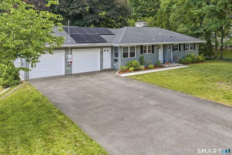 17 Quell Court Cheshire CT 06410