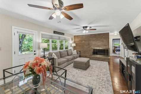 17 Quell Court Cheshire CT 06410