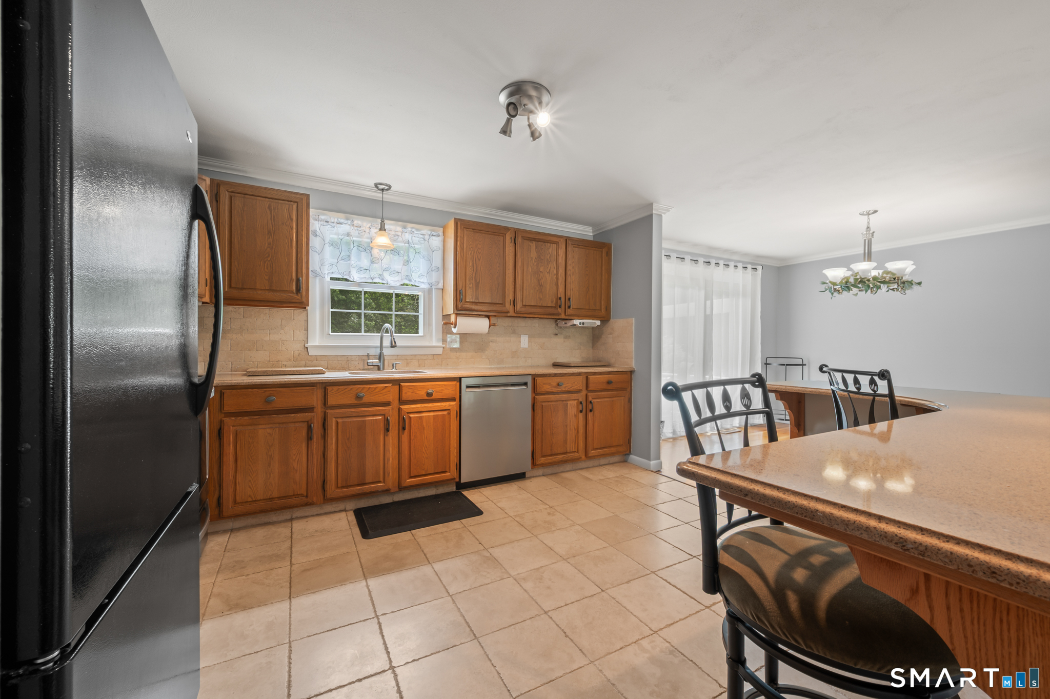 1611 Shepard Avenue Hamden CT 06518