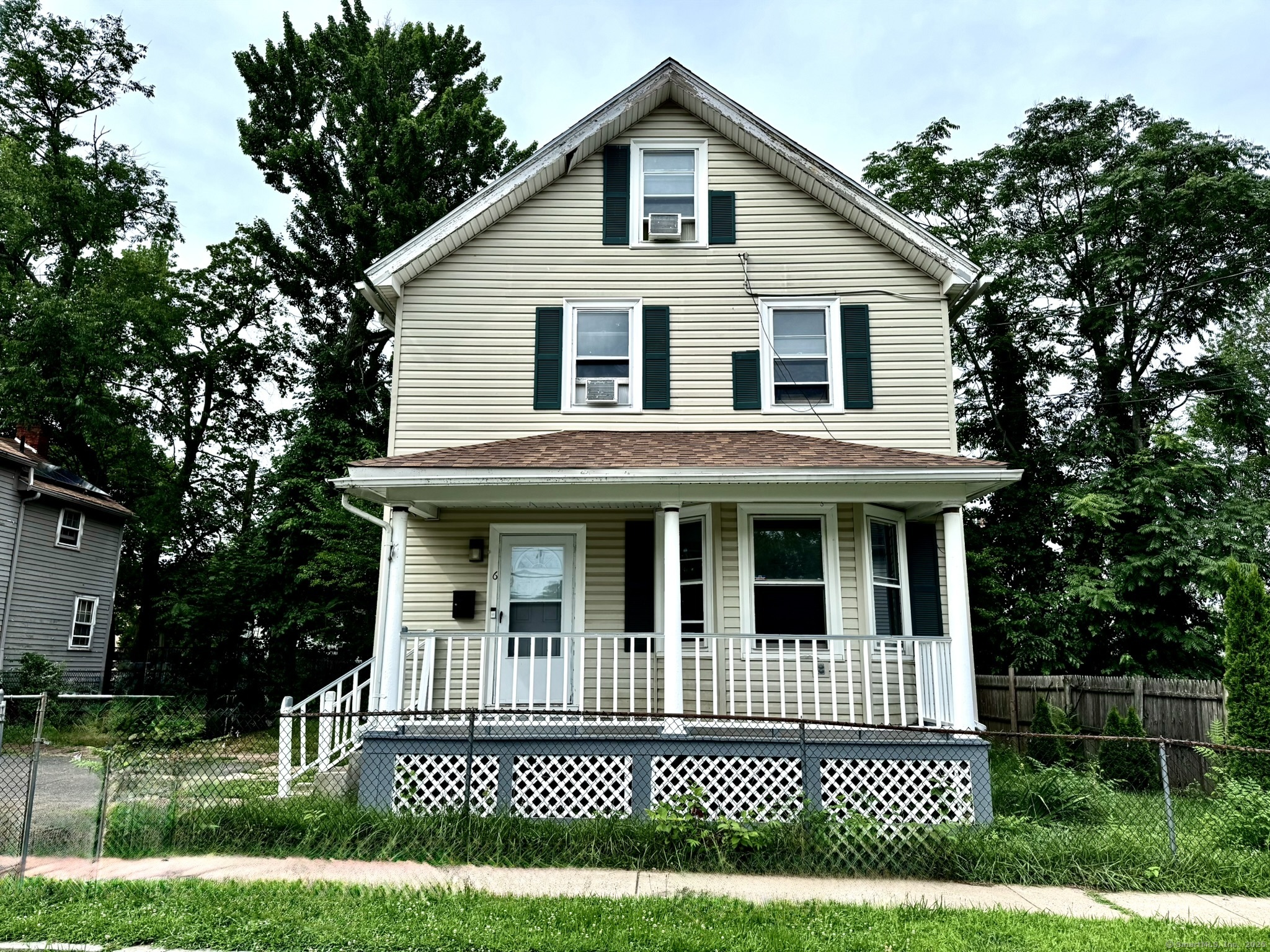 6 West Clay Street Hartford CT 06120