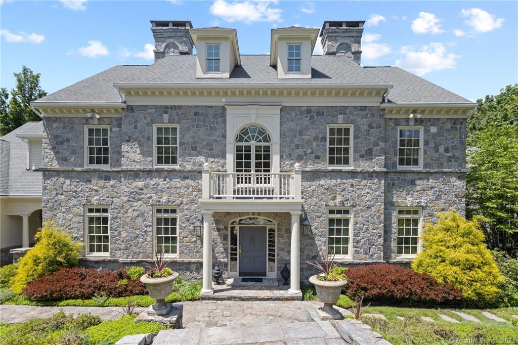 17 Cobtail Way Simsbury CT 06070
