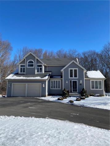 64 Princeton Terrace Watertown CT 06795