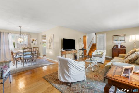 2 Surrey Drive North Haven CT 06473