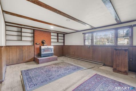 2 Surrey Drive North Haven CT 06473
