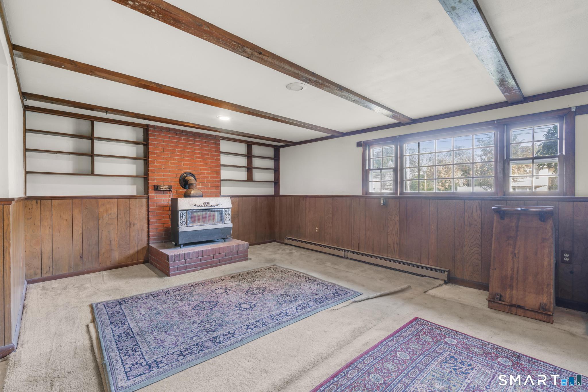 2 Surrey Drive North Haven CT 06473