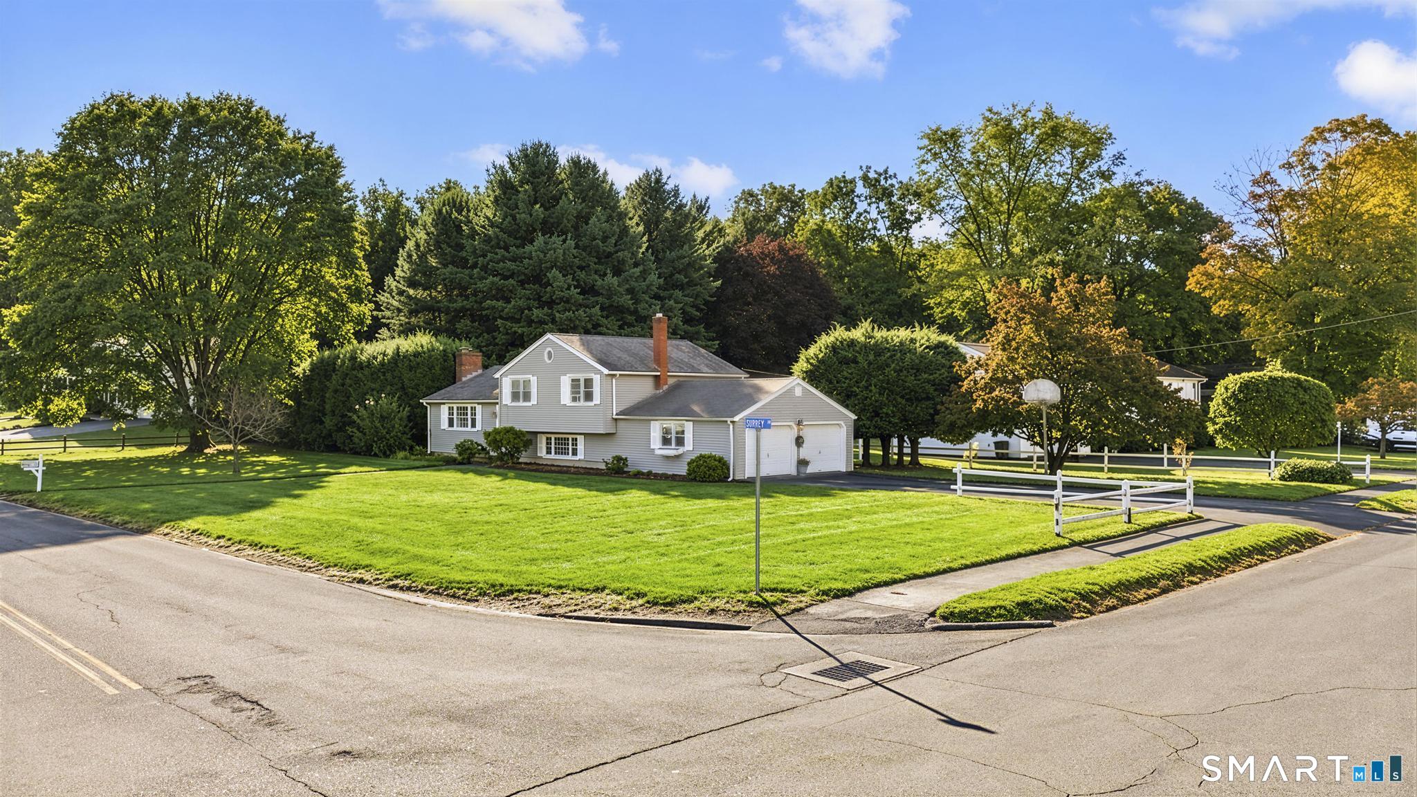 2 Surrey Drive North Haven CT 06473