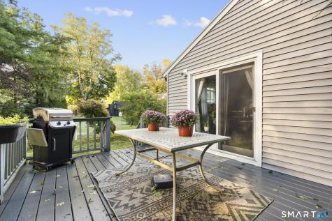 2 Surrey Drive North Haven CT 06473