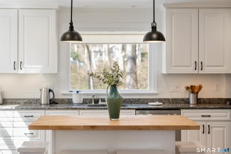 113 Range Road Wilton CT 06897