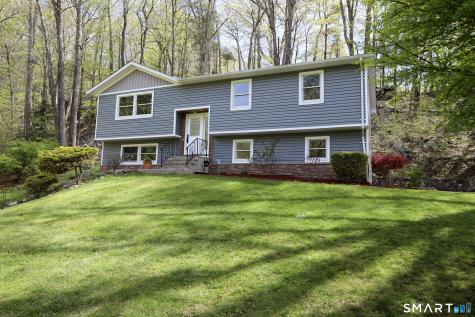 15 Wicks Manor Drive Danbury CT 06810