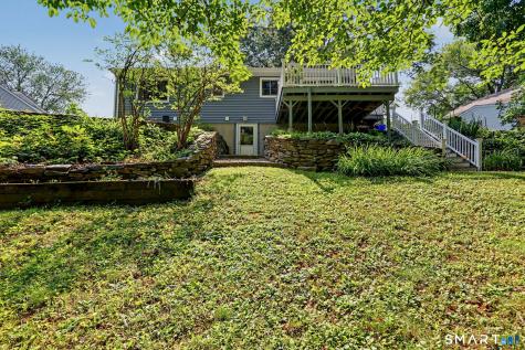 11-A Greenlawn Drive Fairfield CT 06825
