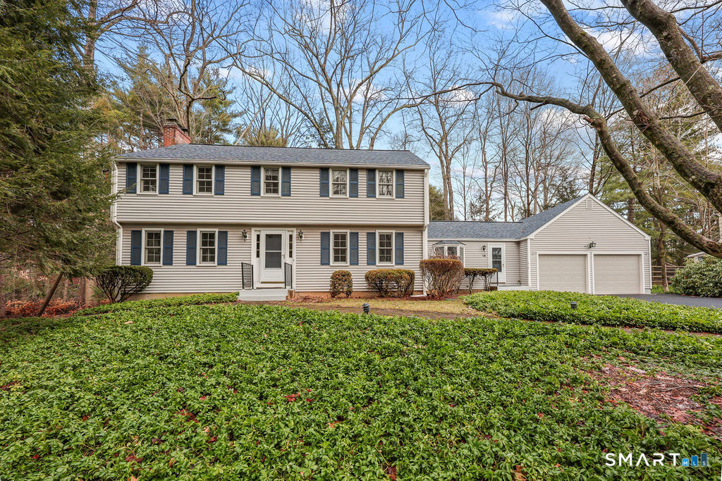 16 Richard Road Simsbury CT 06070