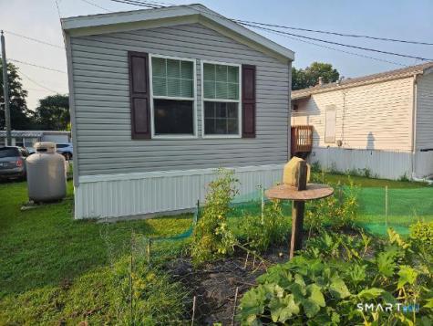 11 School Ground Road Branford CT 06405