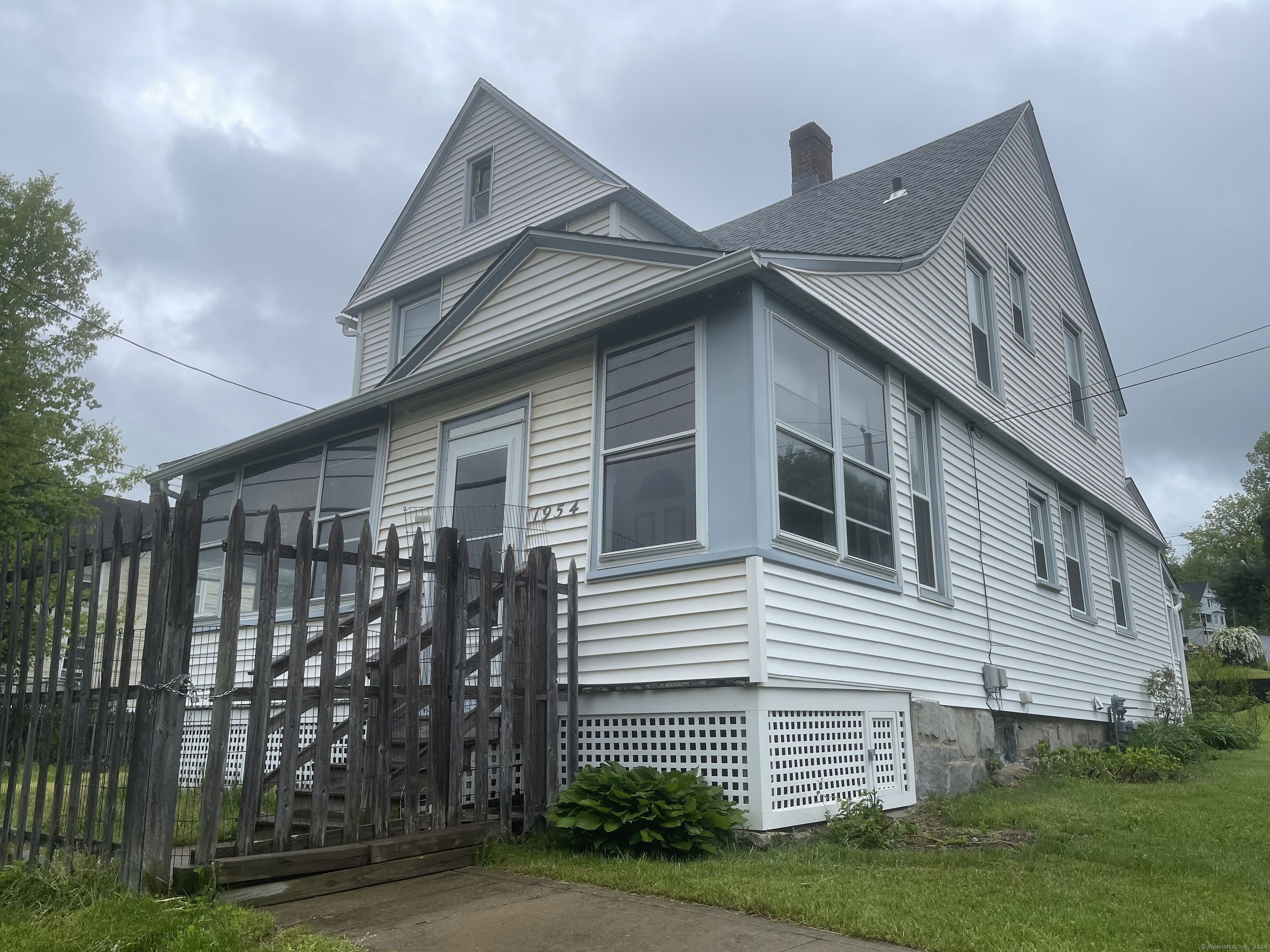 1954 Thomaston Avenue Waterbury CT 06704