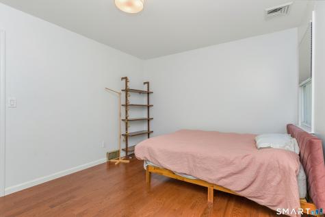 35 Macadam Terrace Milford CT 06461