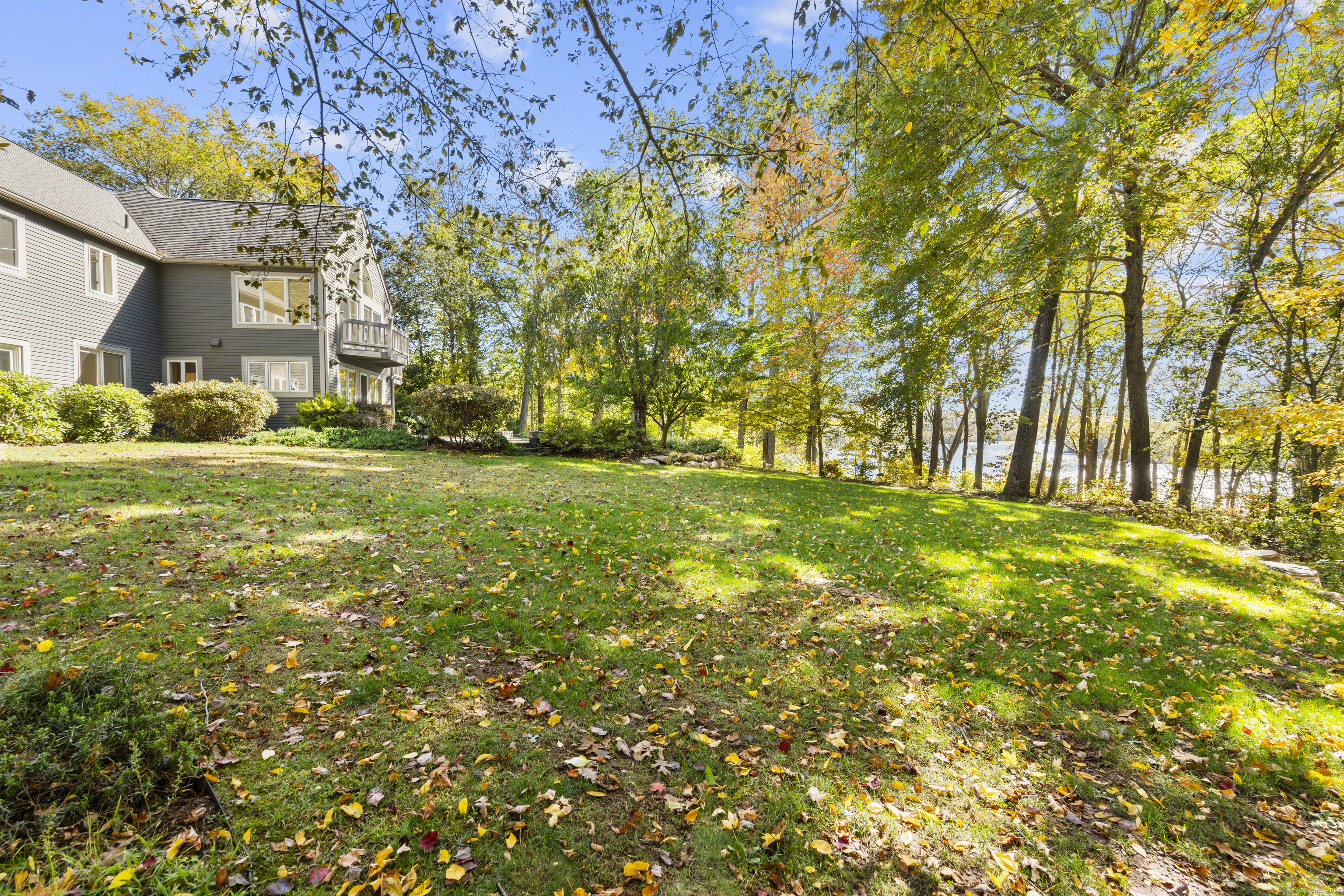 29 High Point Drive East Hampton CT 06424