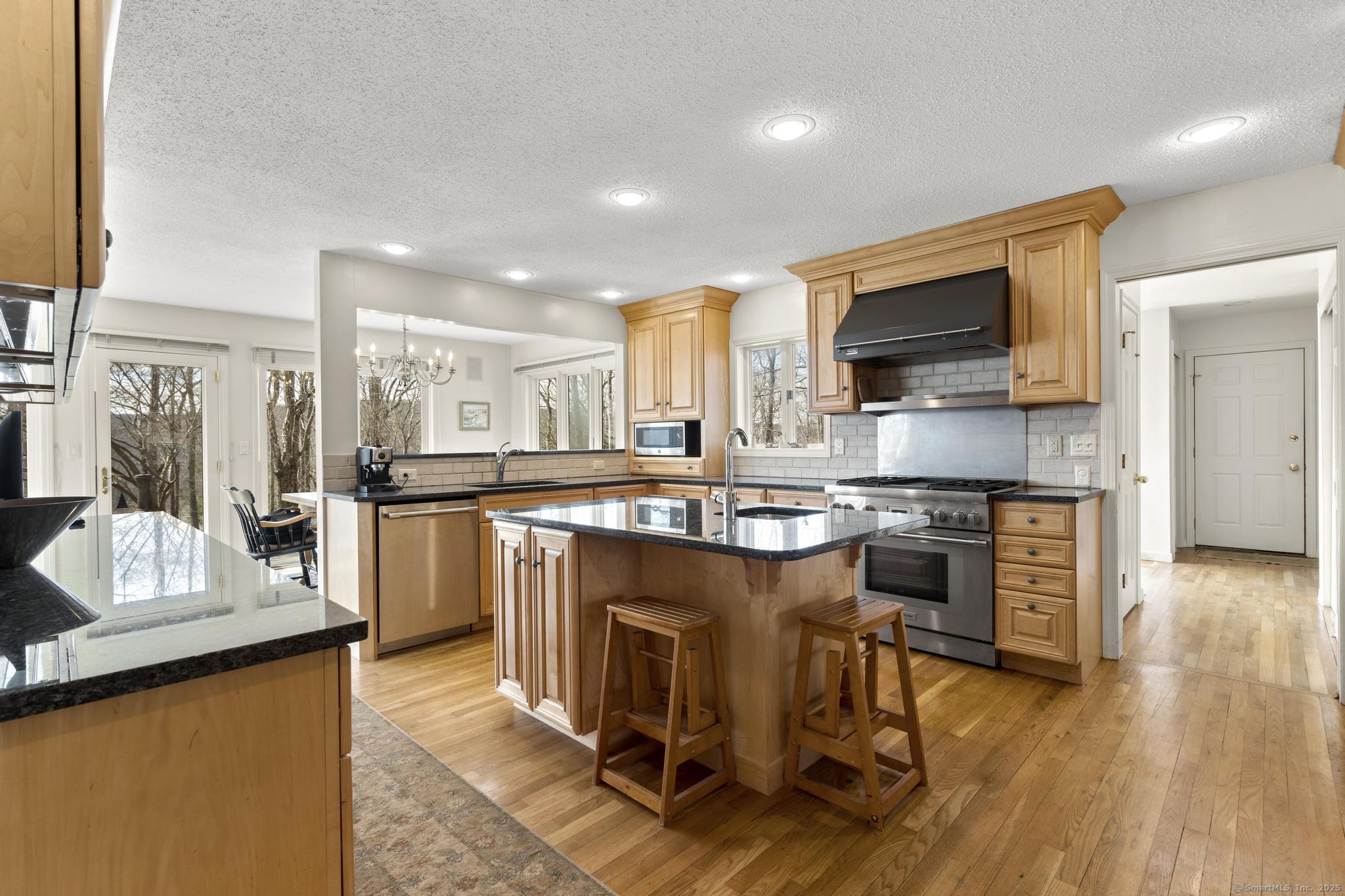 29 High Point Drive East Hampton CT 06424