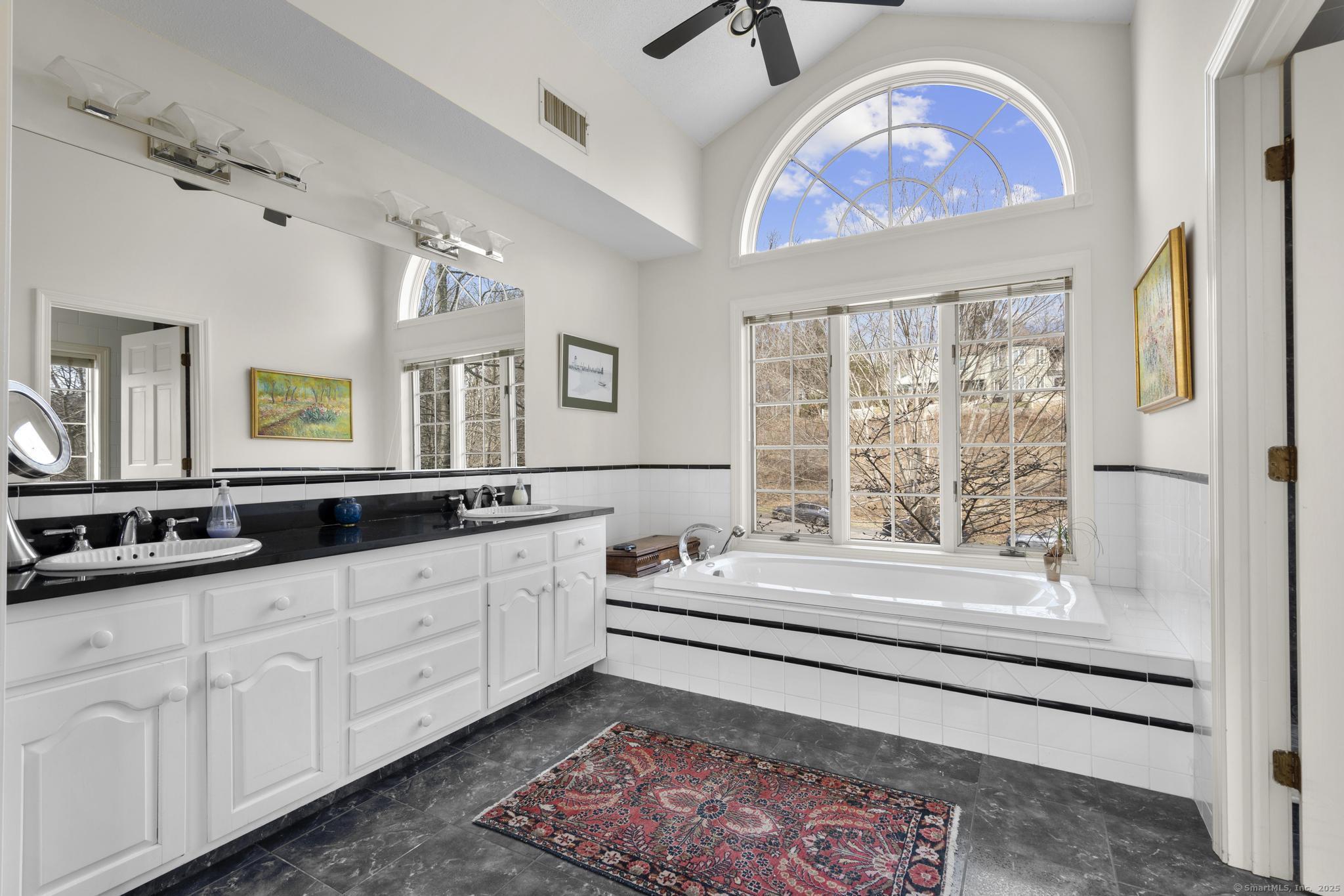 29 High Point Drive East Hampton CT 06424