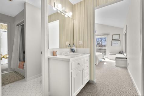 29 High Point Drive East Hampton CT 06424