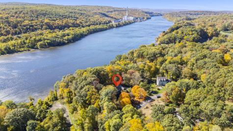 29 High Point Drive East Hampton CT 06424