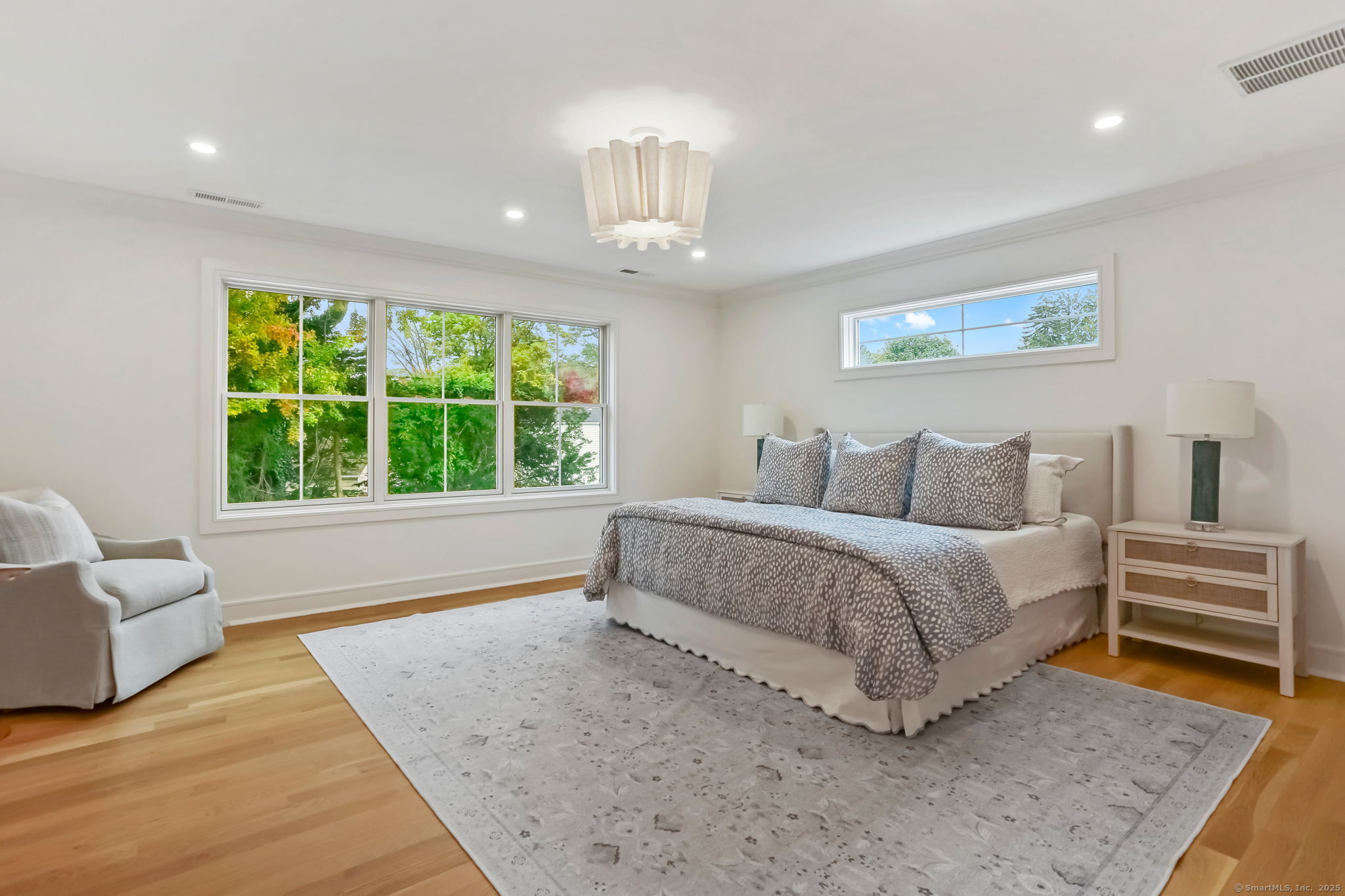 45 Robin Circle Fairfield CT 06824