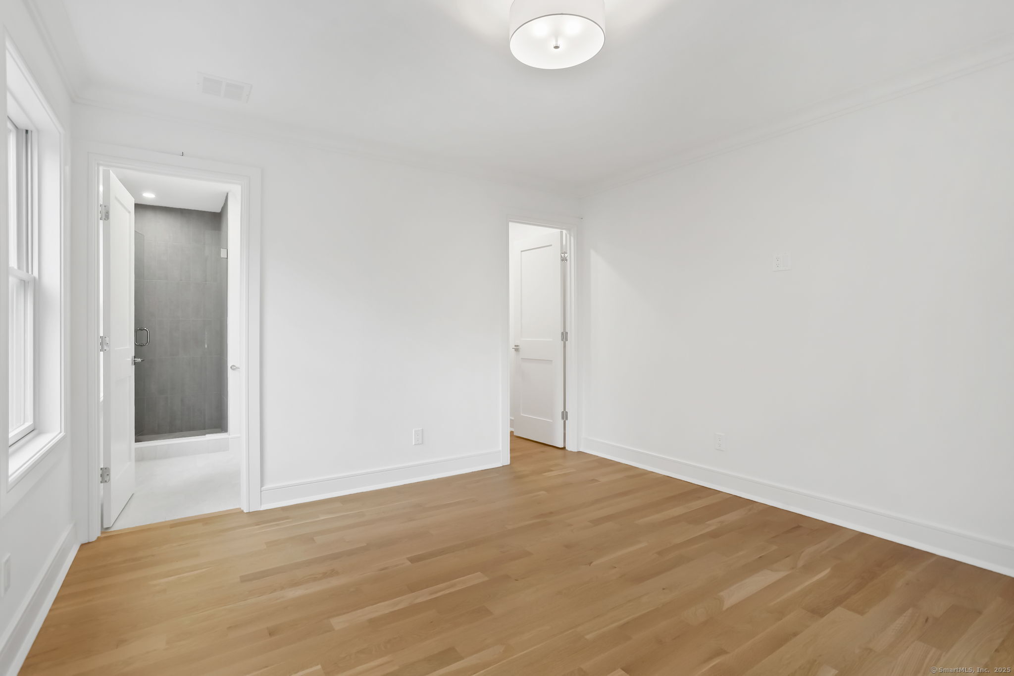 45 Robin Circle Fairfield CT 06824