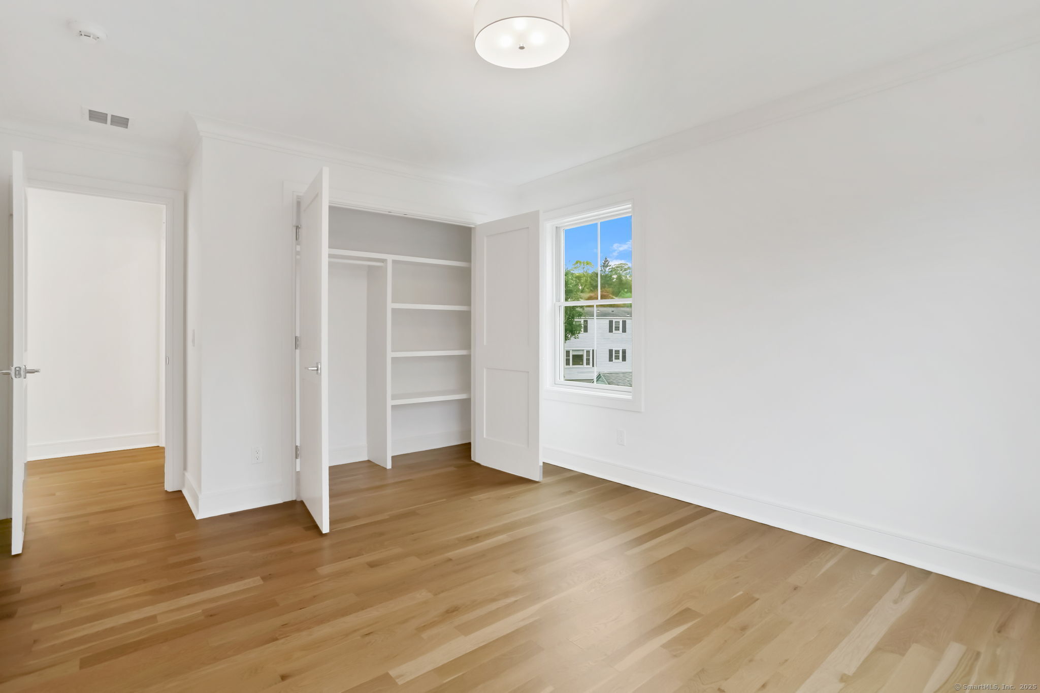 45 Robin Circle Fairfield CT 06824