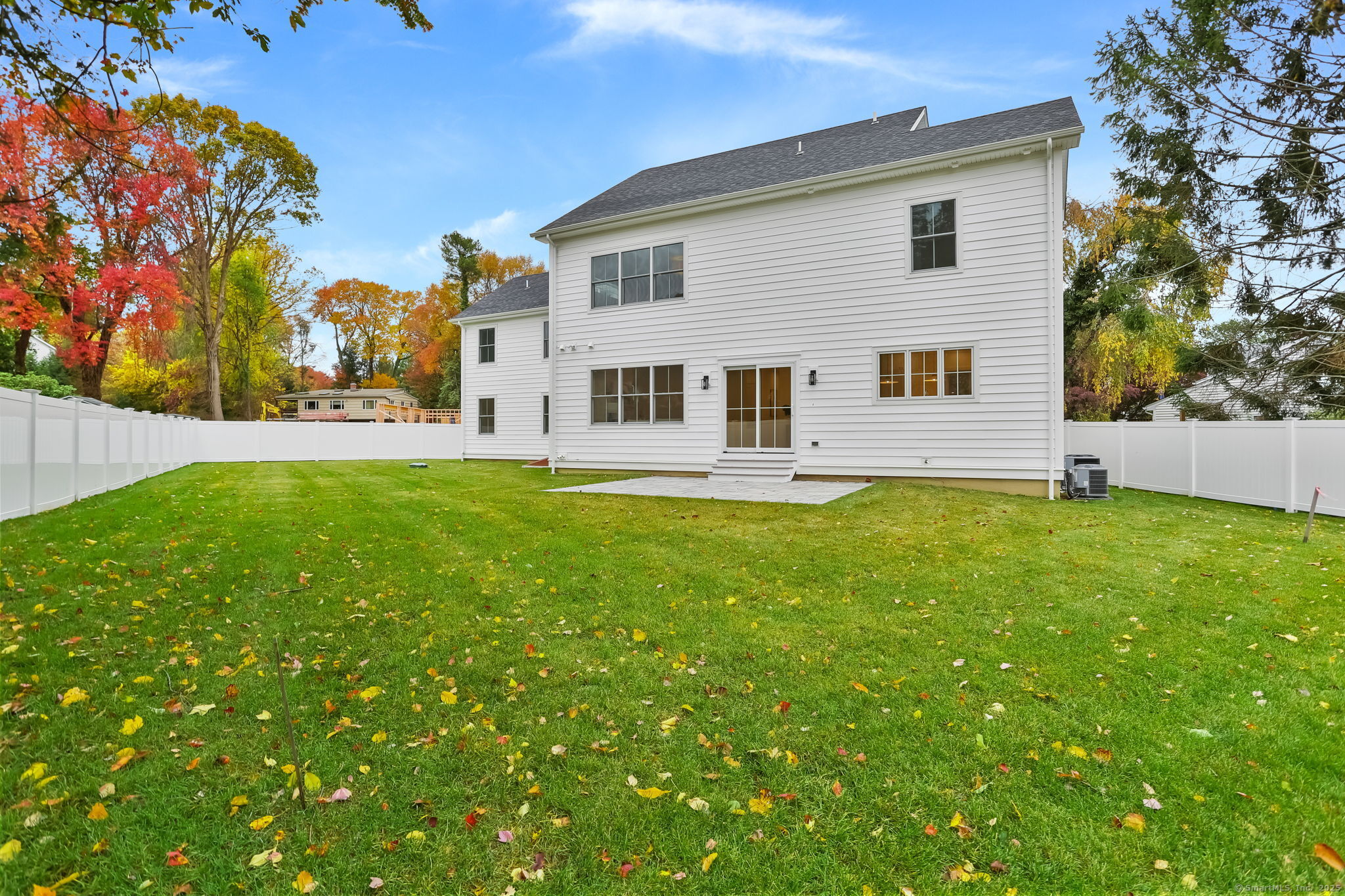 45 Robin Circle Fairfield CT 06824