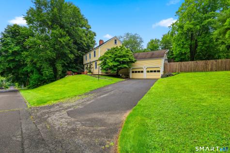 14 Woodchuck Lane Ridgefield CT 06877