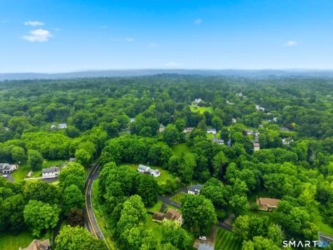 14 Woodchuck Lane Ridgefield CT 06877