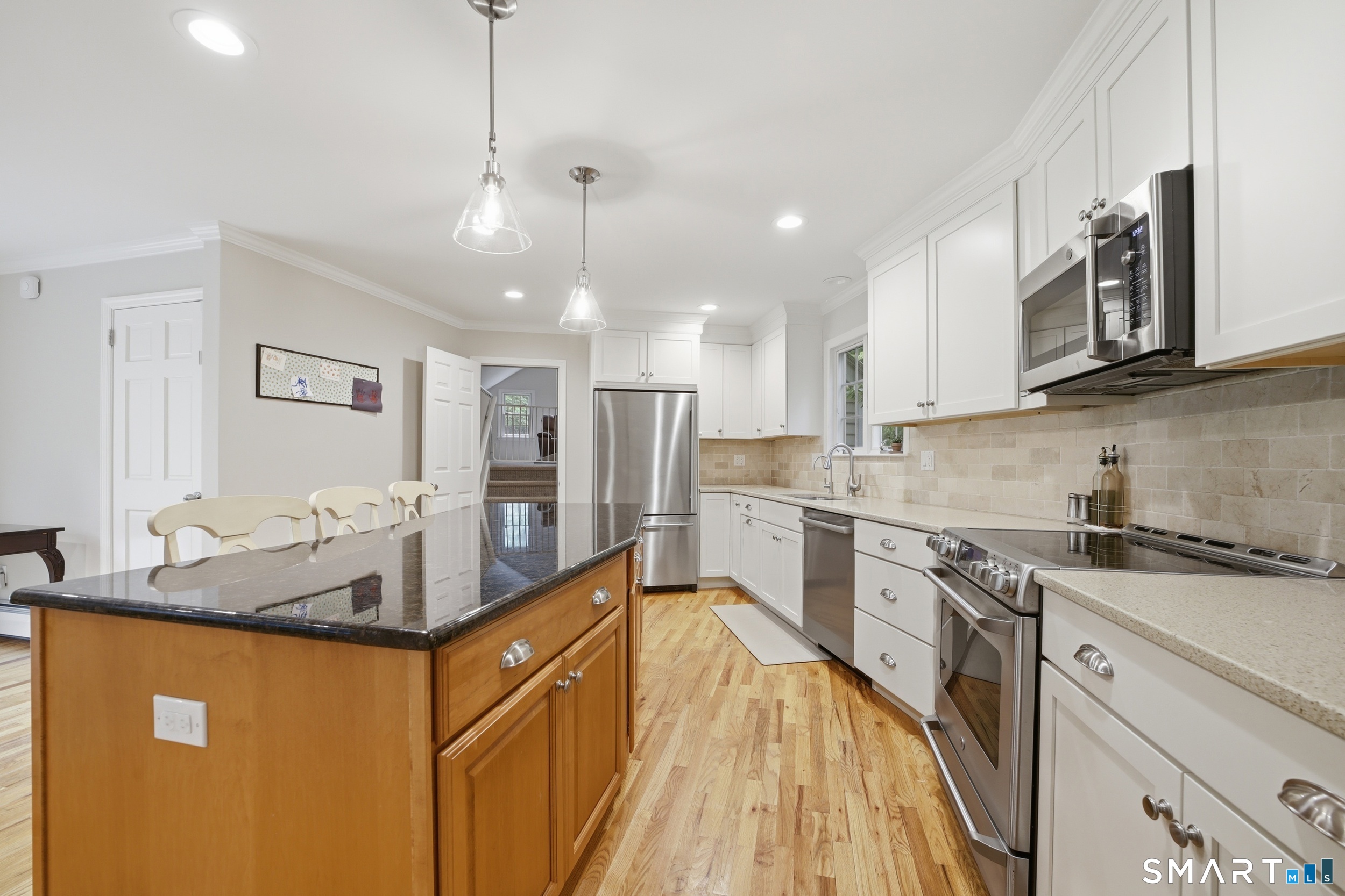 14 Woodchuck Lane Ridgefield CT 06877