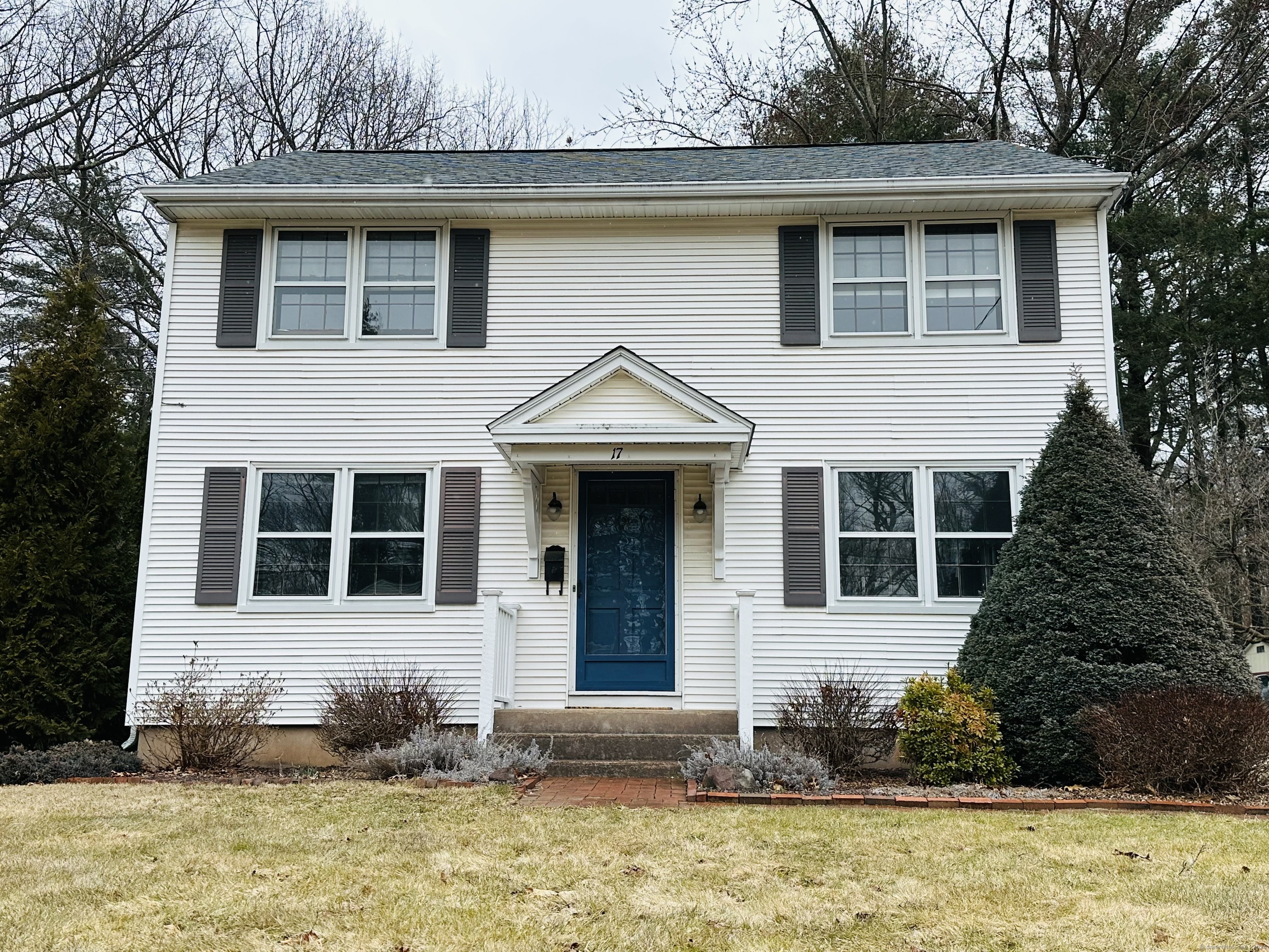 17 Duval Street Manchester CT 06042
