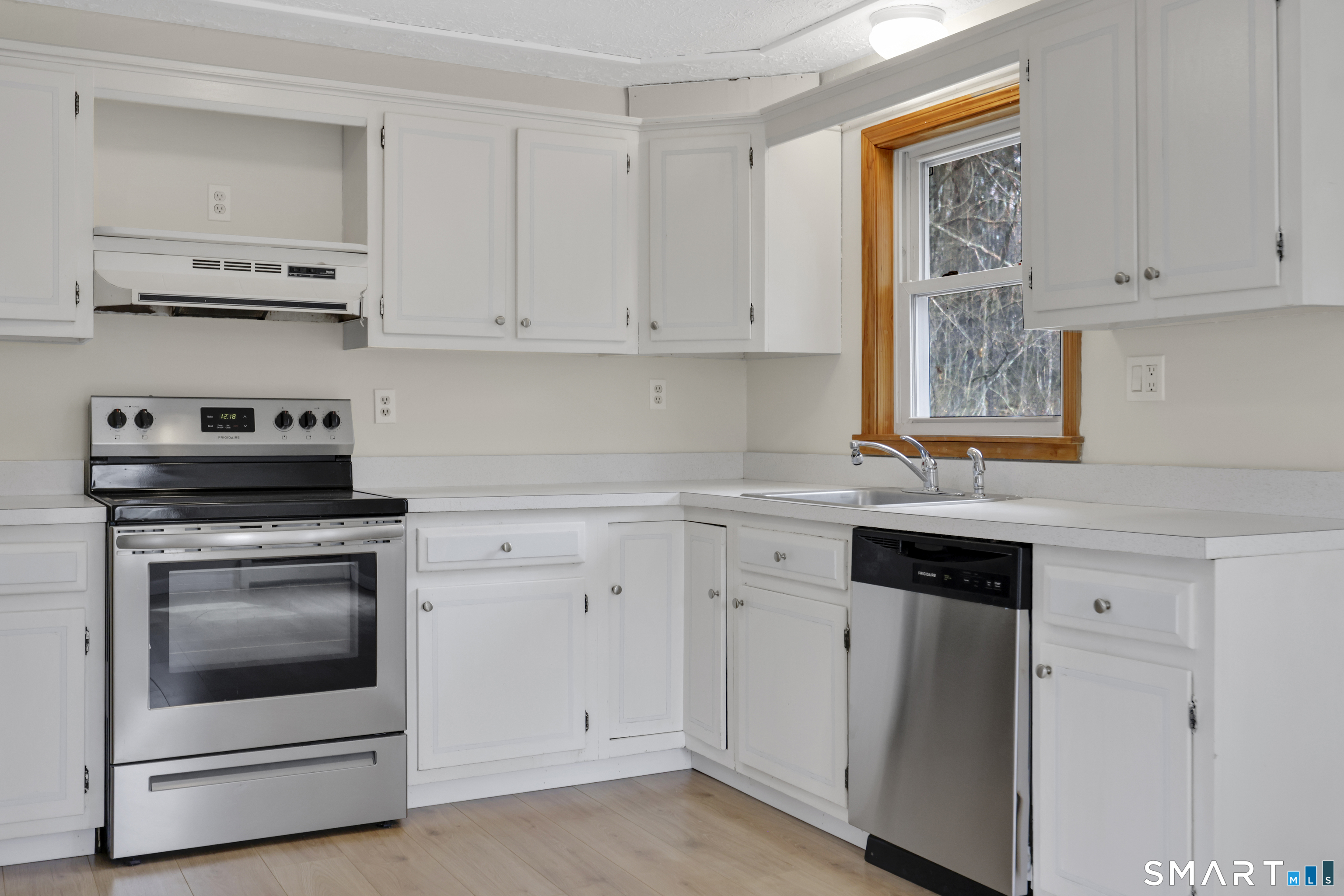 38 Schofield Road Willington CT 06279